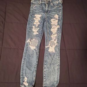 perfect condition size 6 American eagle jeans
